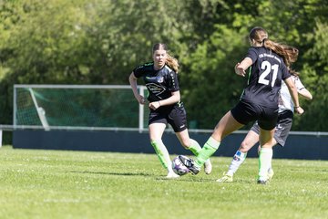 Bild 45 - wBJ SV Henstedt Ulzburg - FSG Oldendorf Itzehoe : Ergebnis: 6:3